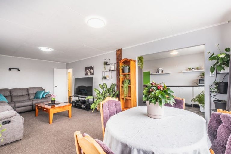 Photo of property in 7 Trimble Place, Bell Block, New Plymouth, 4312