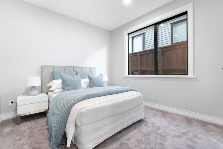 Photo of property in 5 Kotuitui Drive, Wainui, 0992