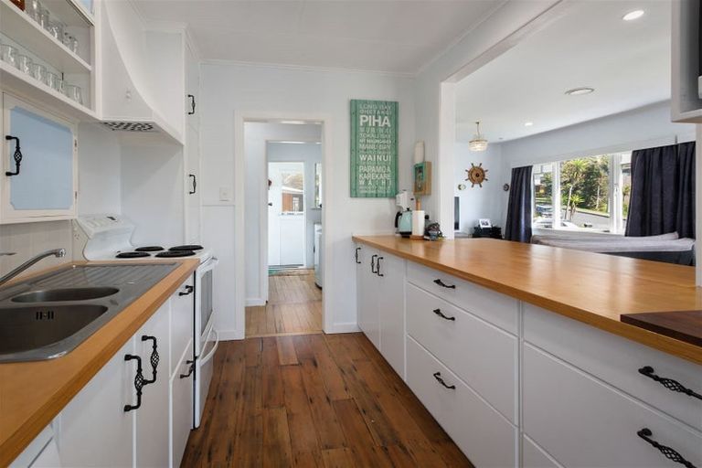 Photo of property in 6 Otto Road, Waihi Beach, 3611