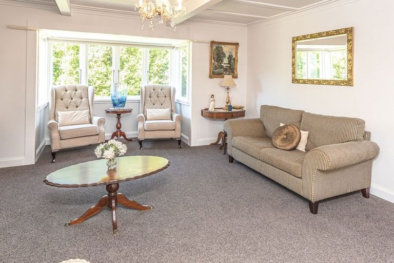 Photo of property in 12 Tarata Street, Saint Johns Hill, Whanganui, 4501