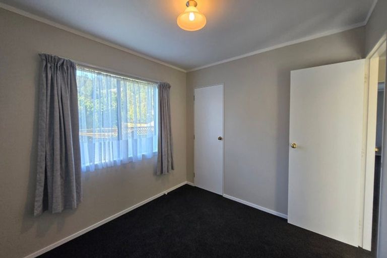 Photo of property in 68 Stokes Valley Road, Stokes Valley, Lower Hutt, 5019