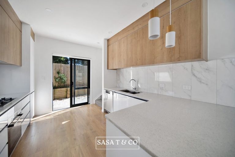 Photo of property in 64 Landscape Road, Papatoetoe, Auckland, 2025