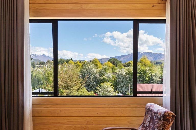 Photo of property in 3d Mcdonnell Road, Arrowtown, 9302