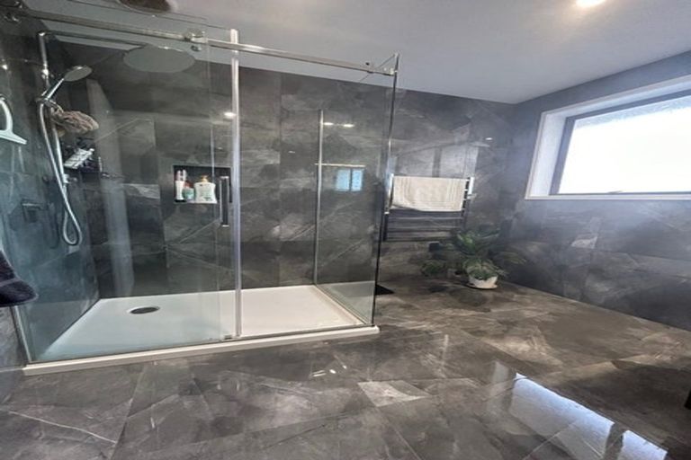 Photo of property in 4 Cedar Crescent, Feilding, 4702