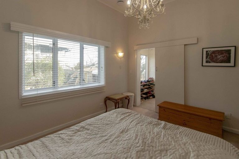 Photo of property in 575 Marine Parade, Napier South, Napier, 4110