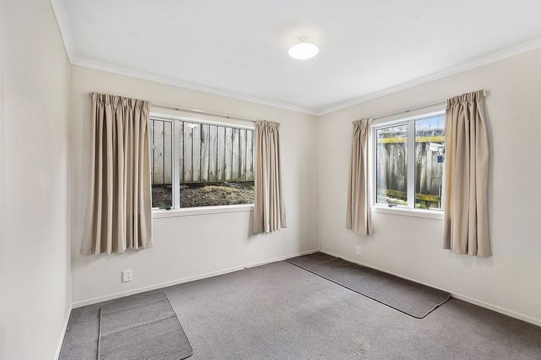 Photo of property in 24a Matatiro Street, Titahi Bay, Porirua, 5022