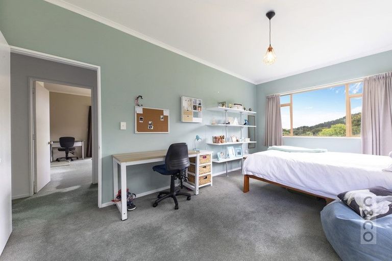 Photo of property in 216 Mcpike Road, Waimauku, 0883