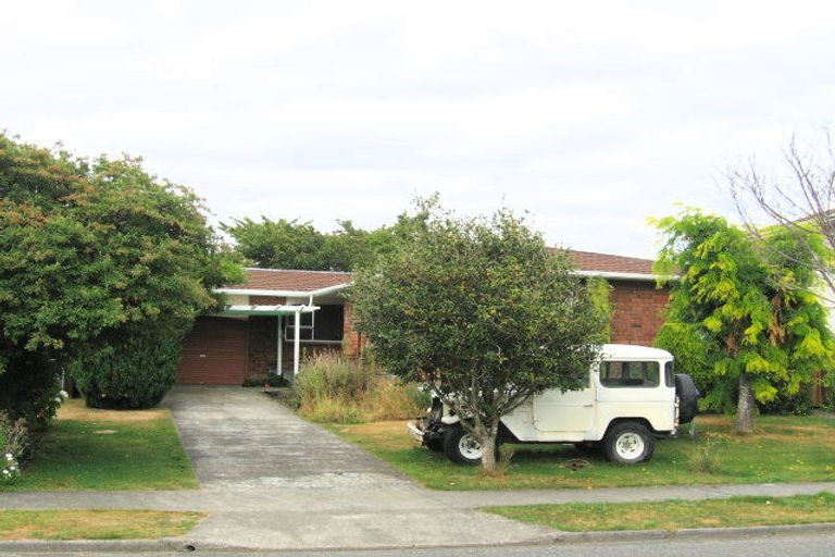 Photo of property in 26 Brightwater Crescent, Totara Park, Upper Hutt, 5018