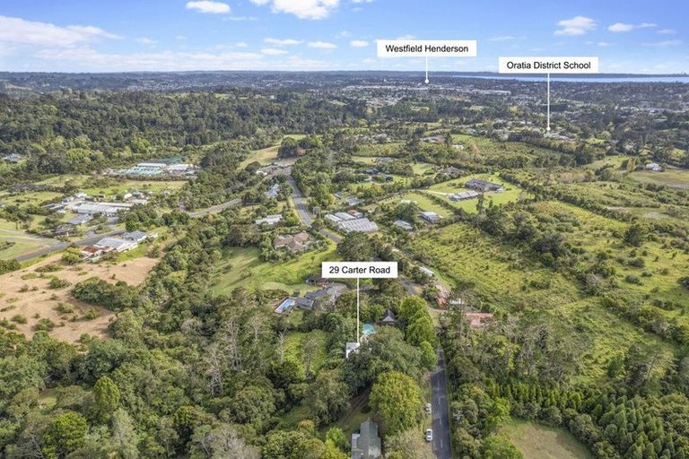 Photo of property in 29 Carter Road, Oratia, Auckland, 0604