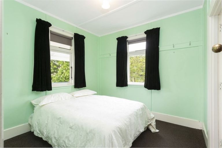 Photo of property in 7 Bridge Street, Waikuku Beach, 7473