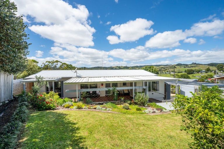 Photo of property in 109b King Street, Hikurangi, 0114