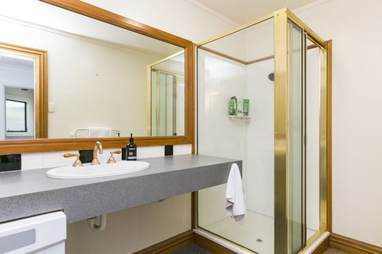 Photo of property in 123 Sefton Street, Wadestown, Wellington, 6012