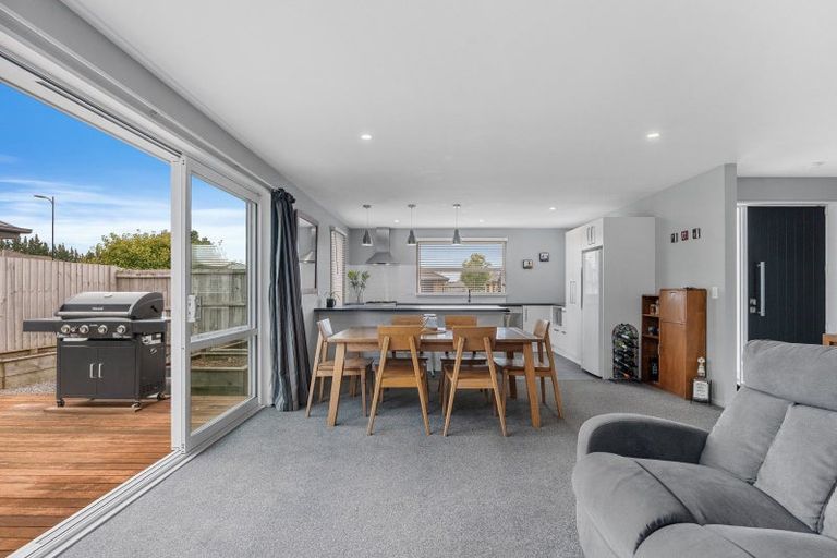 Photo of property in 19 Lignite Drive, Rolleston, 7614