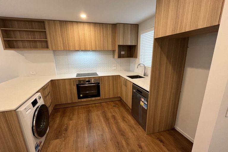 Photo of property in 4/7 Lindores Street, Addington, Christchurch, 8024