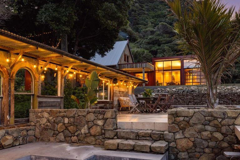 Photo of property in 2771 State Highway 1, Waipapa Bay, Kaikoura, 7371