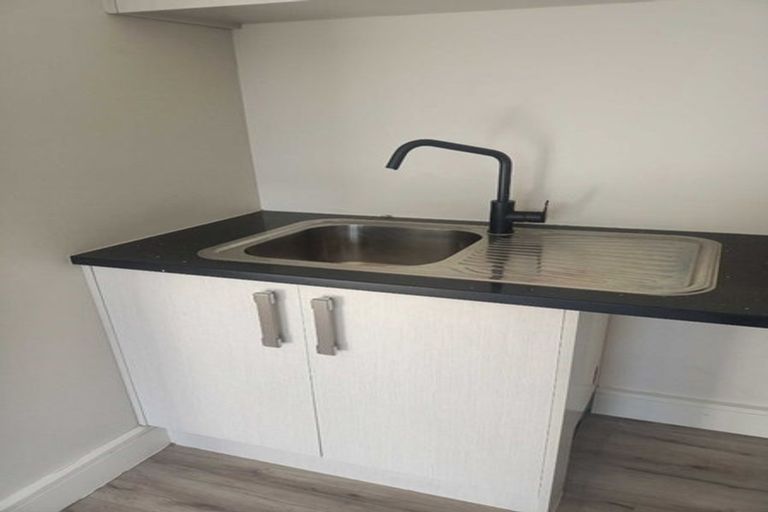 Photo of property in 11 Wyon Way, Flat Bush, Auckland, 2016