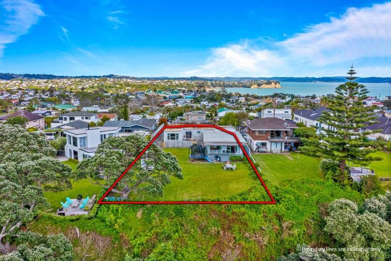 Photo of property in 43 Tiri Road, Manly, Whangaparaoa, 0930