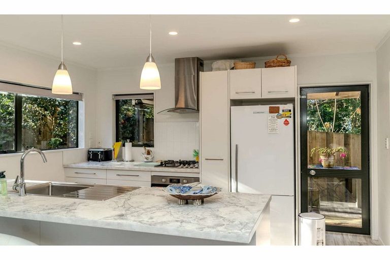 Photo of property in 2/62 Hone Heke Road, Kerikeri, 0230