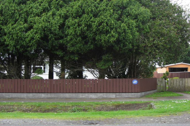 Photo of property in 75 Princess Street, Waitara, 4320