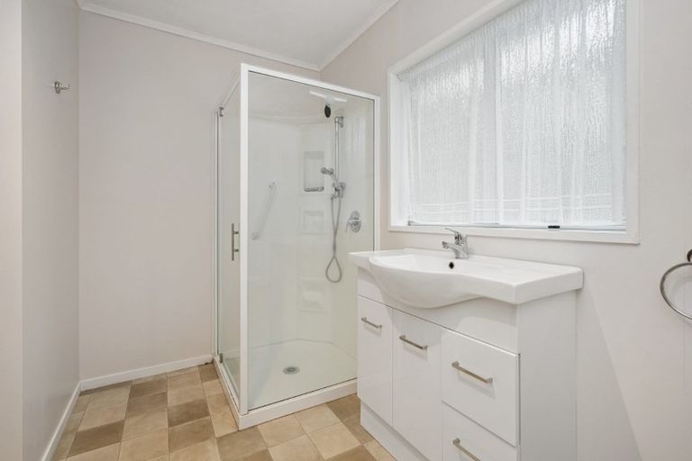 Photo of property in 30 Chaucer Street, Leamington, Cambridge, 3432