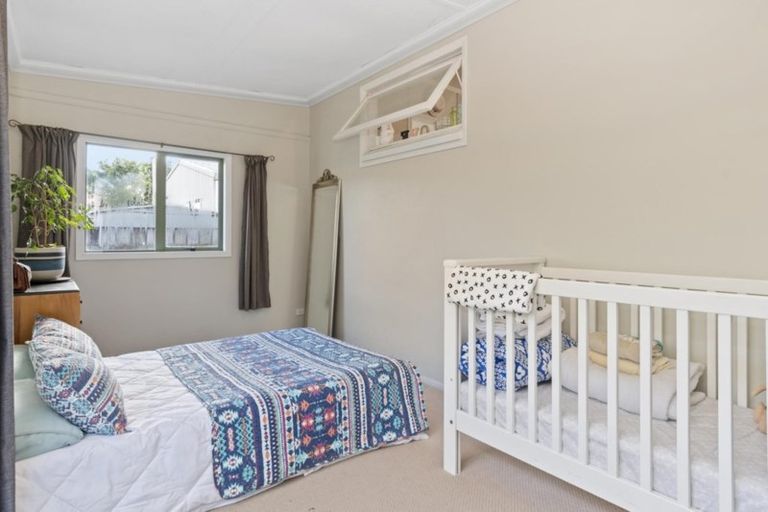 Photo of property in 1226b Papamoa Beach Road, Papamoa Beach, Papamoa, 3118