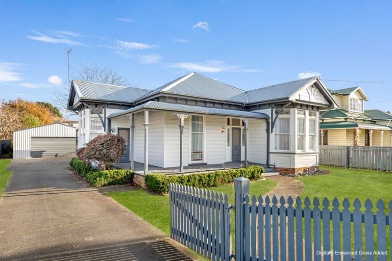 Photo of property in 11 Hurworth Place, College Estate, Whanganui, 4500