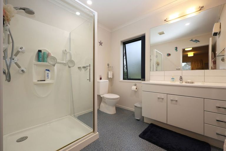 Photo of property in 6 Essex Street, Weston, Oamaru, 9401