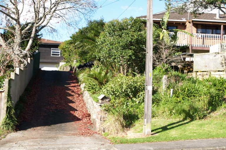 Photo of property in 10 Pah Road, Cockle Bay, Auckland, 2014