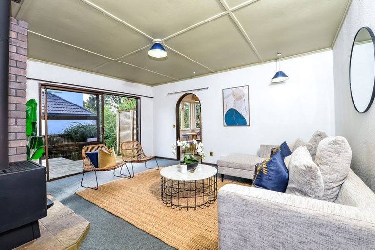 Photo of property in 1 Moule Place, Fairfield, Hamilton, 3214