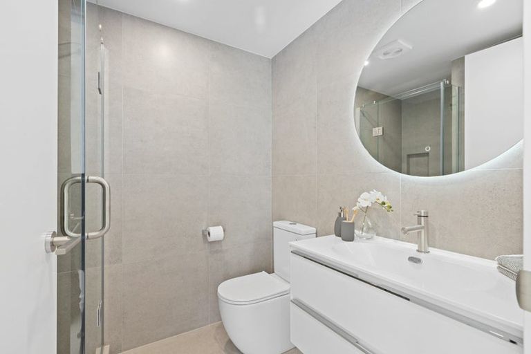 Photo of property in 23 Frater Avenue, Milford, Auckland, 0620