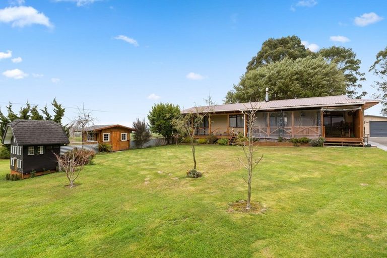 Photo of property in 402 Apirana Road, Horohoro, Rotorua, 3077