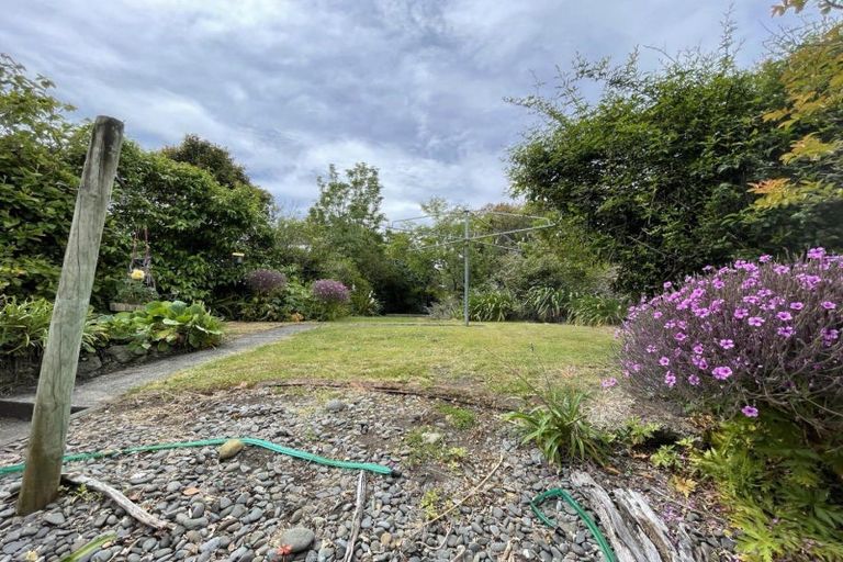 Photo of property in 32 Kent Road, Saint Johns Hill, Whanganui, 4501