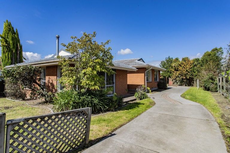 Photo of property in 59 Sarabande Avenue, Redwood, Christchurch, 8051