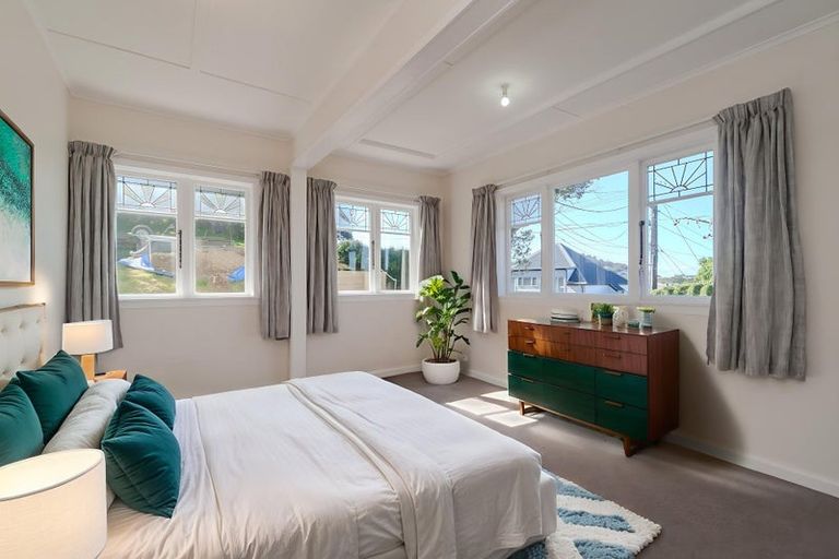 Photo of property in 30 Espin Crescent, Karori, Wellington, 6012