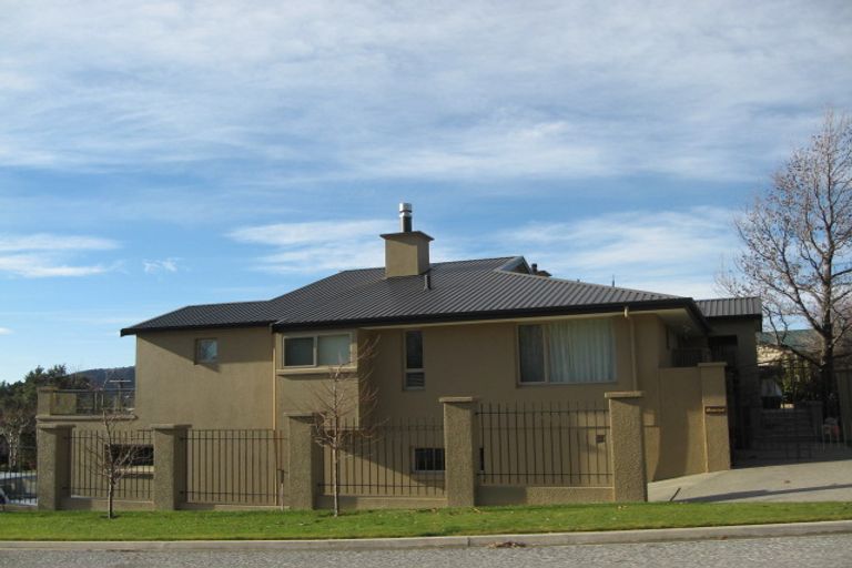 Photo of property in 170 Stone Street, Wanaka, 9305
