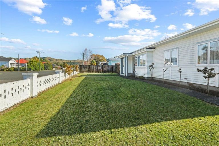 Photo of property in 15 Ngarongo Street, Te Kuiti, 3910