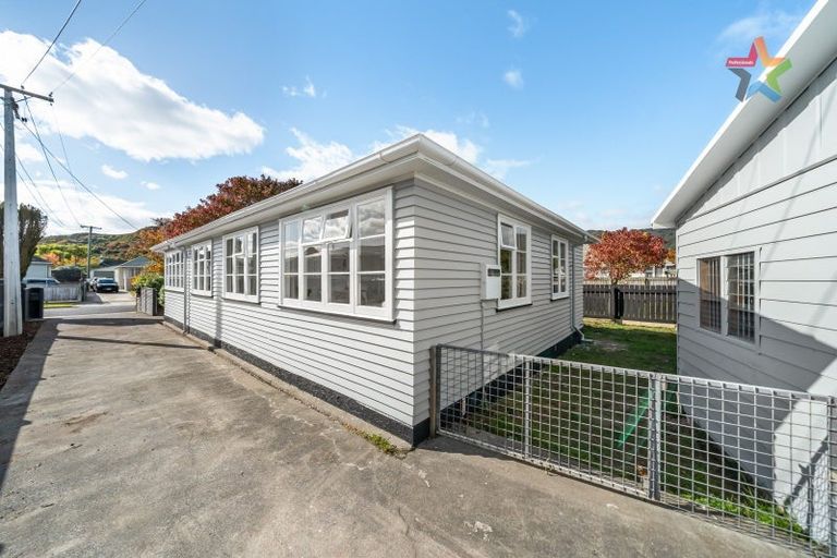 Photo of property in 57 Chapman Crescent, Naenae, Lower Hutt, 5011