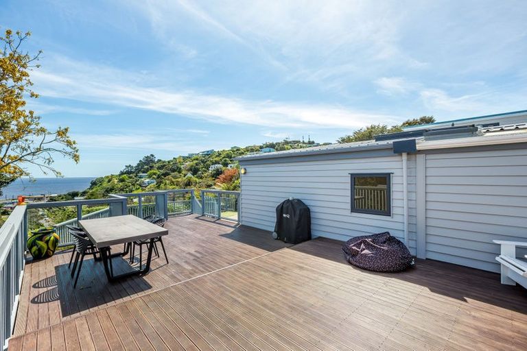 Photo of property in 45 Mana View Road, Paremata, Porirua, 5026
