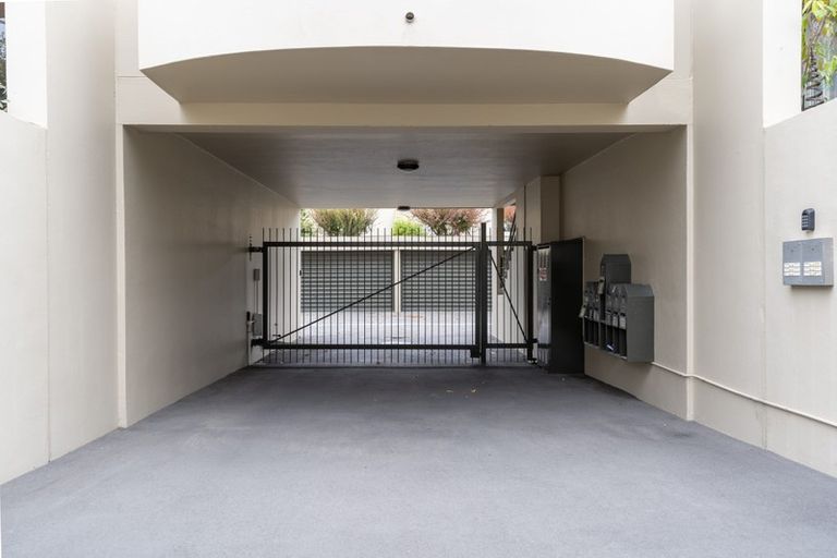 Photo of property in Chester Mews, 1/48 Chester Street West, Christchurch Central, Christchurch, 8013