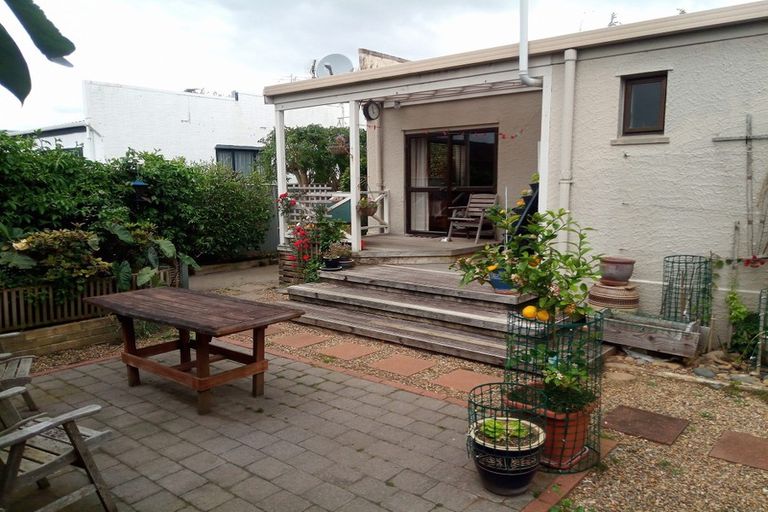 Photo of property in 77 Harris Street, Pukekohe, 2120