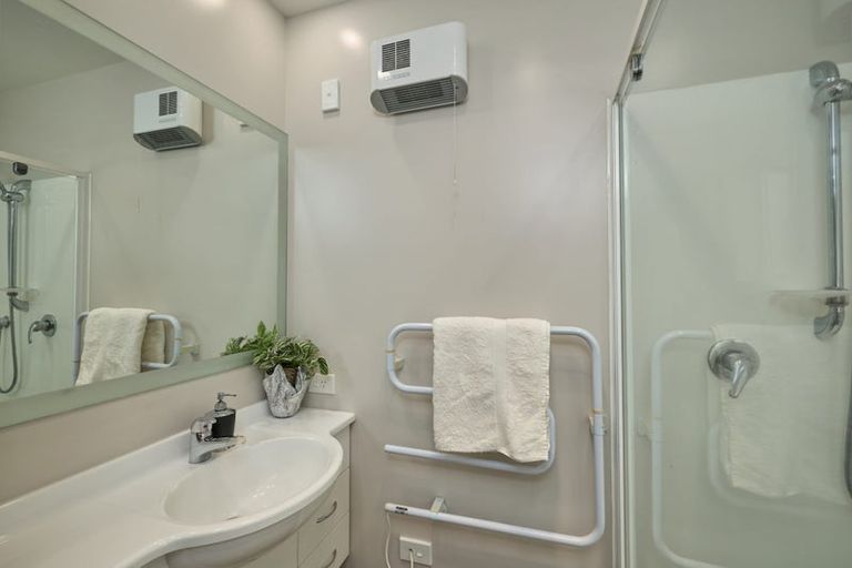 Photo of property in 40 Kotuku Road, South Bay, Kaikoura, 7300