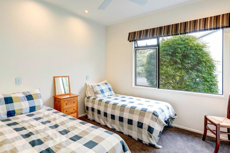 Photo of property in 10 Cochrane Drive, Kerikeri, 0230
