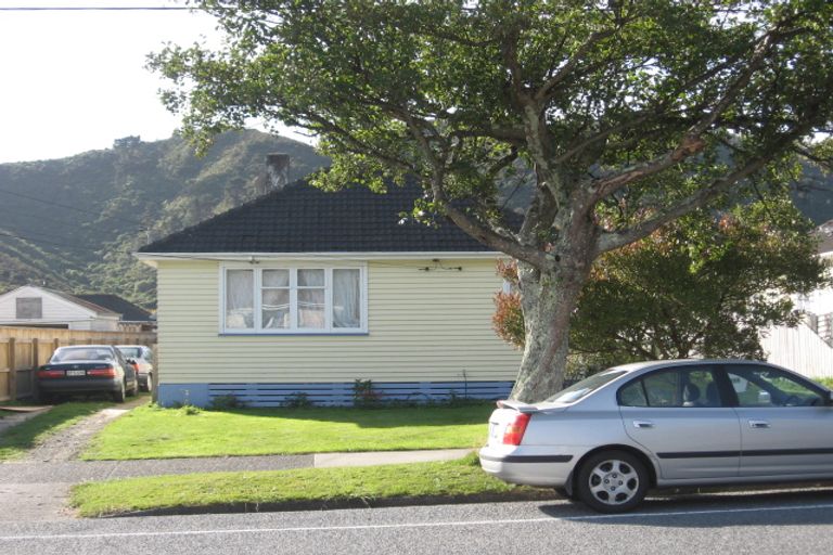 Photo of property in 105 Rata Street, Naenae, Lower Hutt, 5011