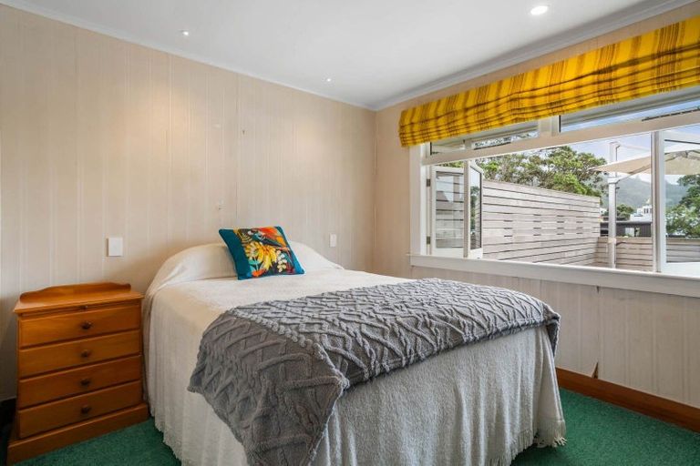 Photo of property in 9 Hinemoa Road, Waihi Beach, 3611