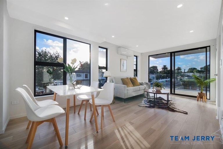 Photo of property in 6/2 Fairview Road, Papatoetoe, Auckland, 2025