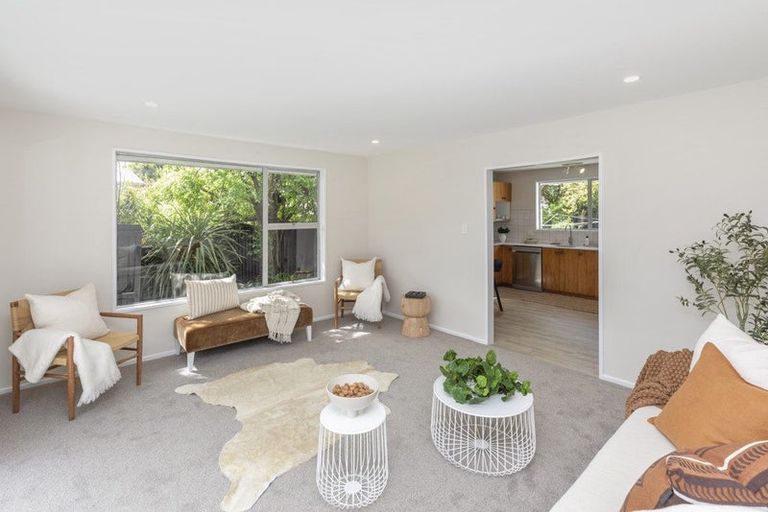 Photo of property in 2/21a Quinns Road, Shirley, Christchurch, 8013