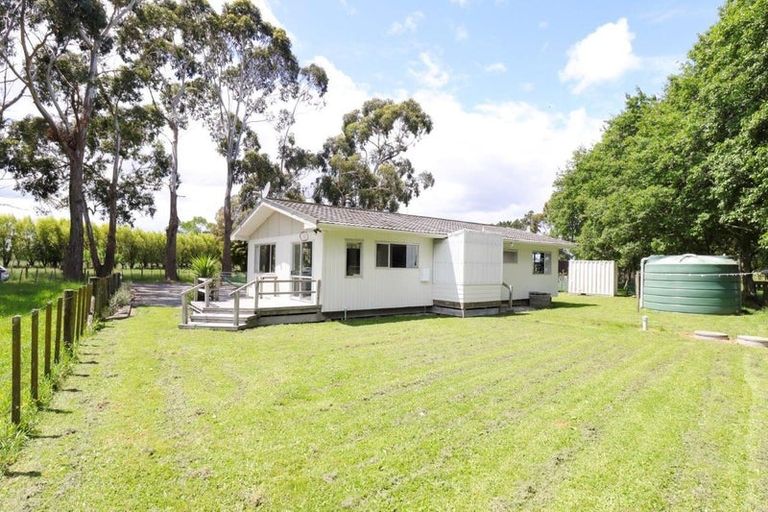 Photo of property in 213 Green Road, Awahuri, Palmerston North, 4476