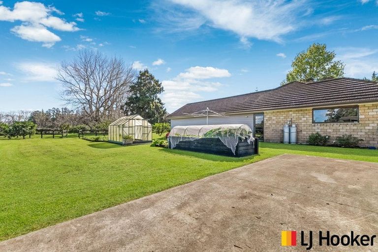Photo of property in 89 Burnside Road, Ardmore, Papakura, 2582