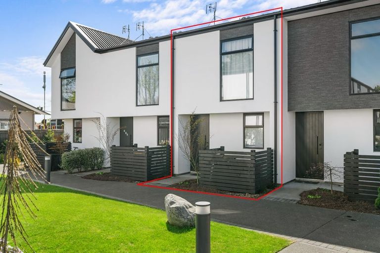 Photo of property in 3/8 New Brighton Road, Shirley, Christchurch, 8061