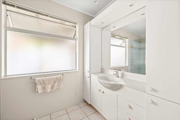 Photo of property in 44 Brookvale Lane, Taupaki, Henderson, 0782